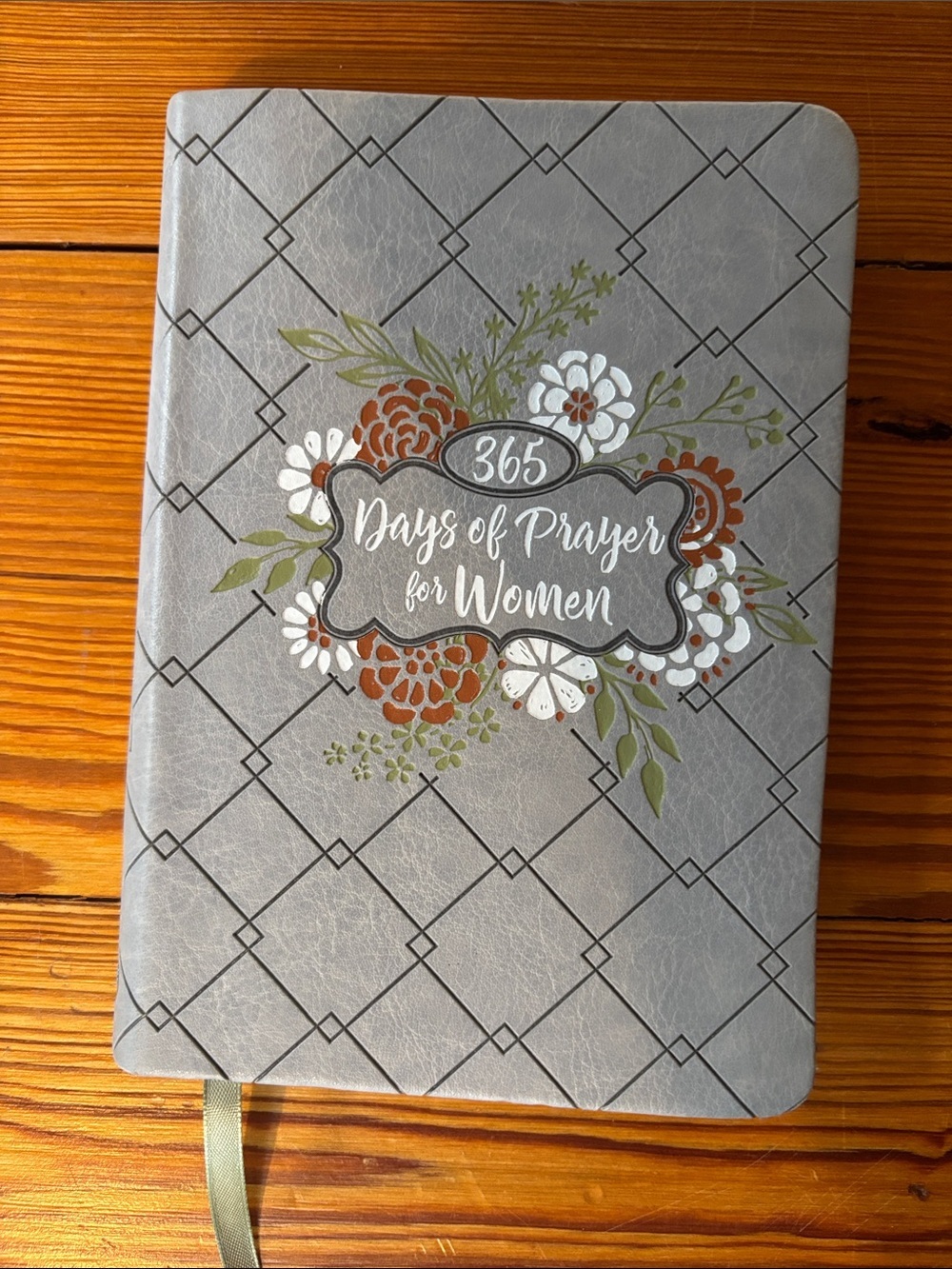 365 Days Of Prayer For Women Journal - Gray Floral Cover